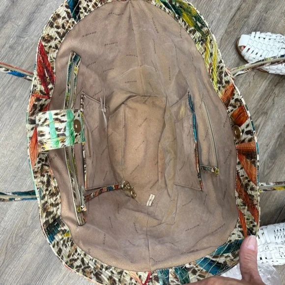 Brahmin Jungle tote - Picture 2 of 2